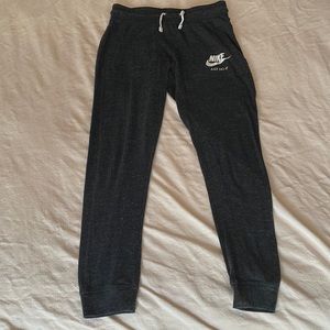 High rise Nike joggers